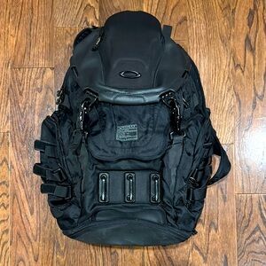 Oakley Kitchen Sink Backpack